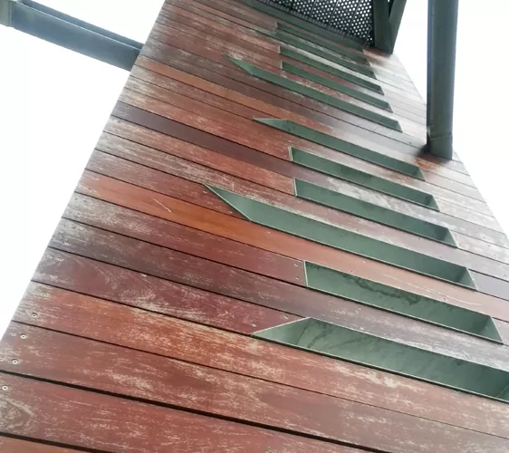 Holzfassaden mit Nature 10