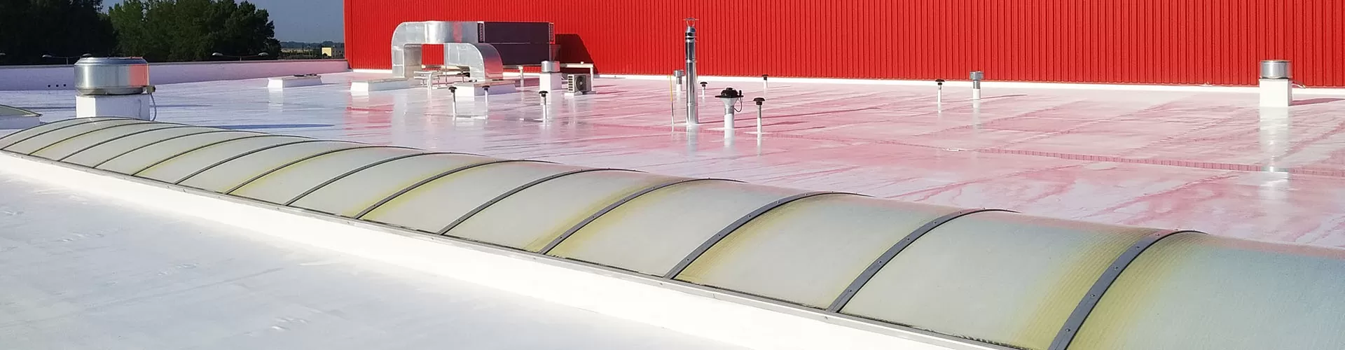 Up to 91.4% sunlight reflection! Cooler roofs thanks to ThermoActive roof coating